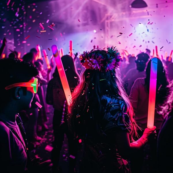 Traineando Pack Fiesta gafas neón, palos LED de espuma luminosos y collar – palos luminosos para fiestas, hora loca boda, cumpleaños, despedidas, cotillón divertido, bengalas cumpleaños. (10)